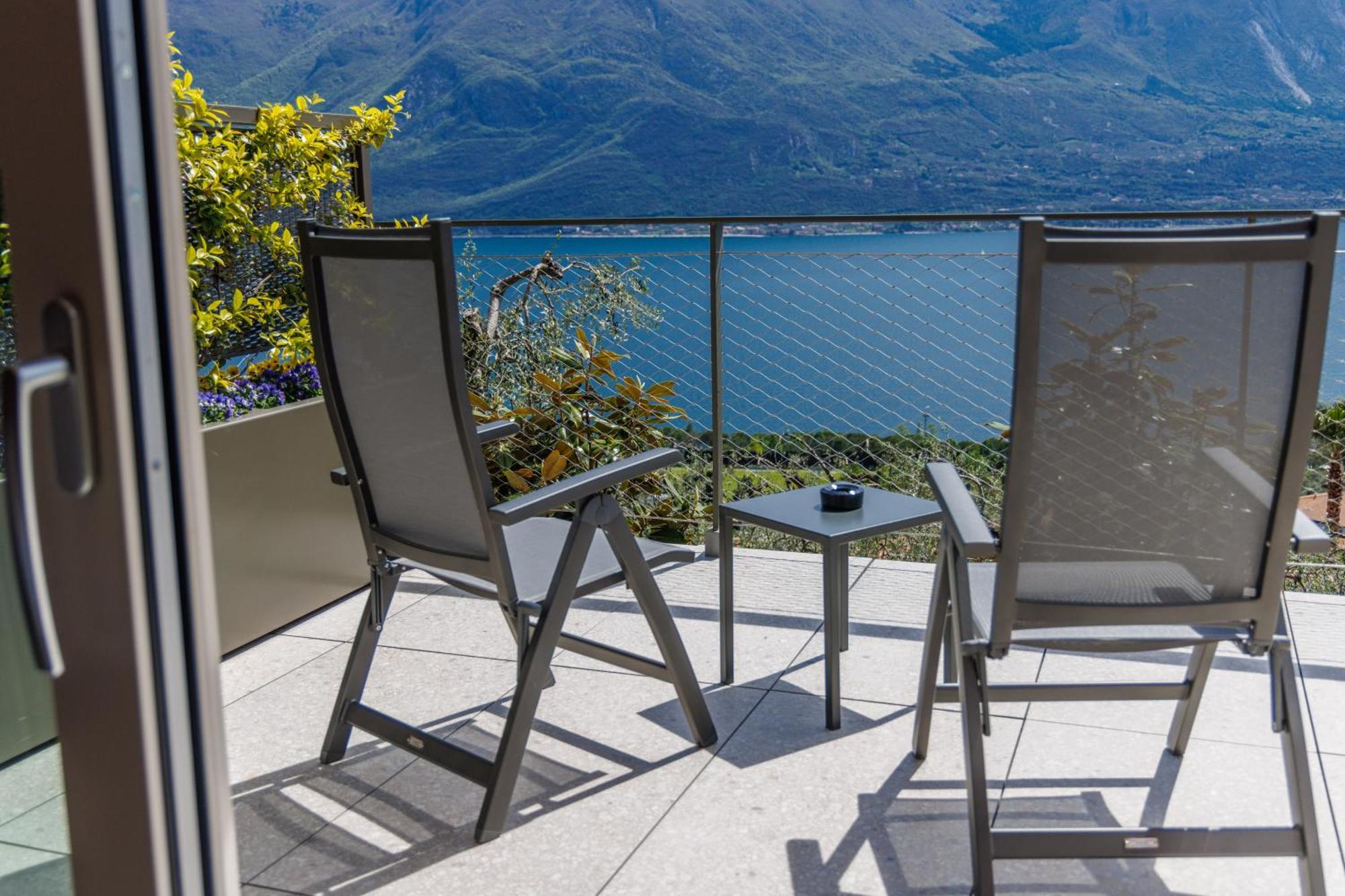 Llac Living Nature Hotel Limone sul Garda Quarto foto