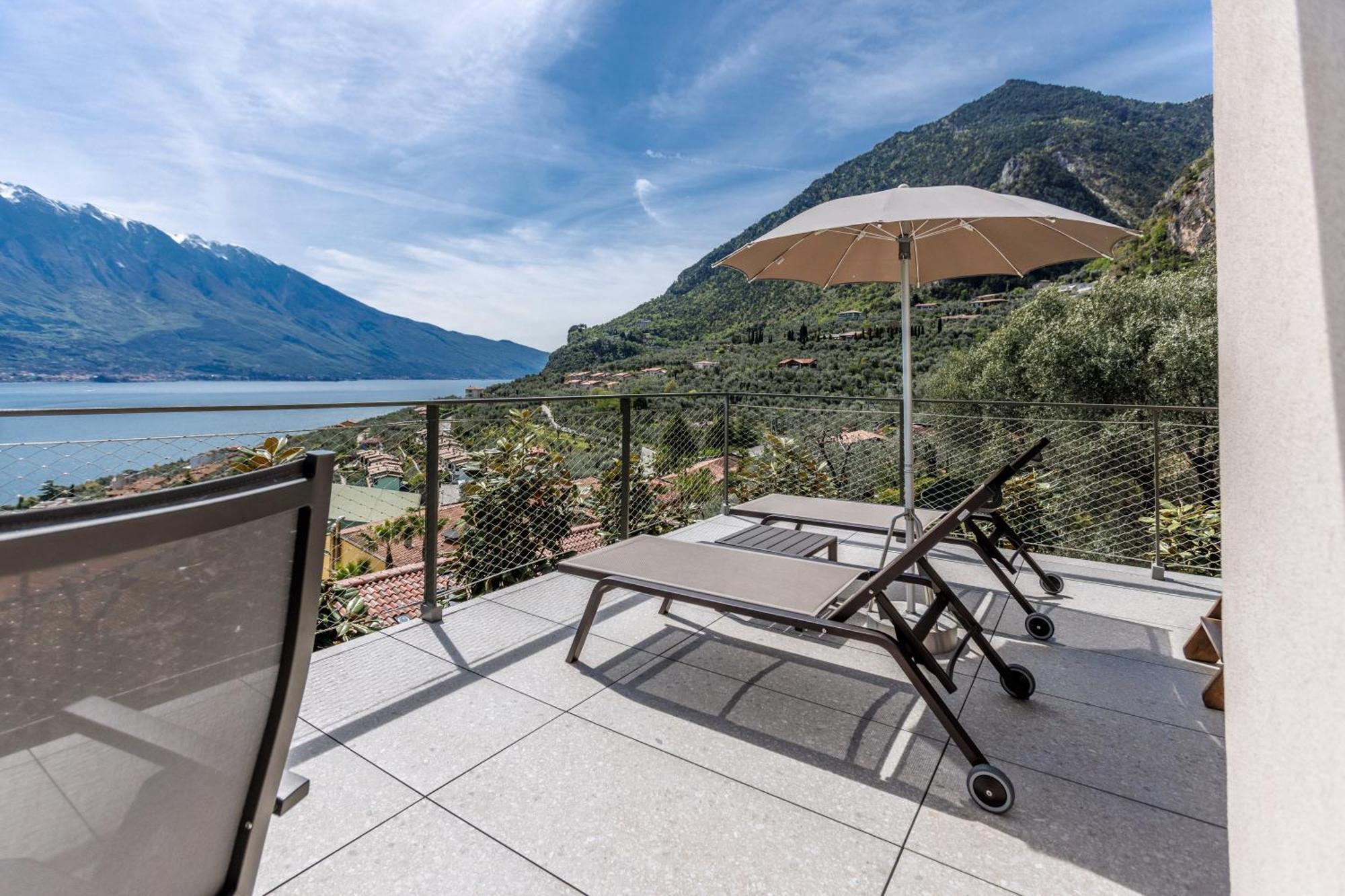 Llac Living Nature Hotel Limone sul Garda Quarto foto